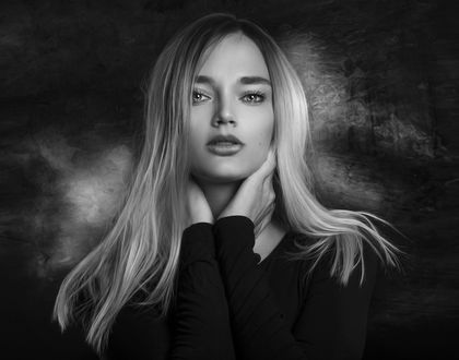 Обои на рабочий стол Портрет белокурой девушки, фотограф Joachim Bergauer