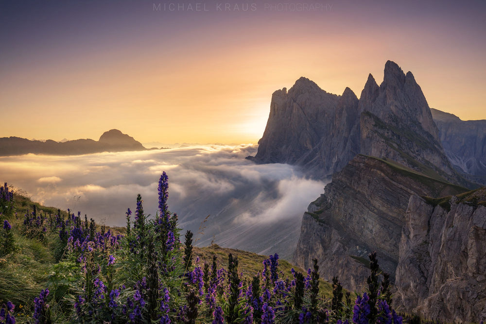 Обои для рабочего стола Красивое утро в верхней части Secedа, Dolomites / Седеды в Доломитах, фотограф Michael Kraus