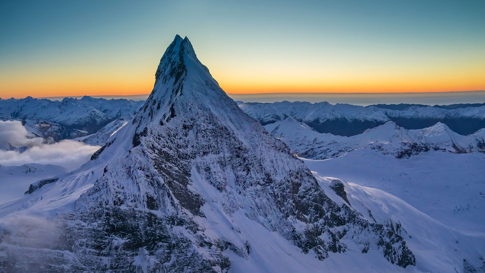 Обои для рабочего стола Гора Aspiring, New Zealand / Аспиринг, Новая Зеландия, фотограф Trey Ratcliff