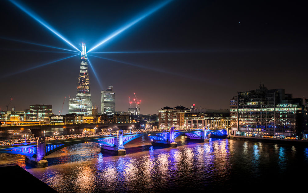 Обои для рабочего стола Огни ночного Лондона / London, by Benjamin van der Spek