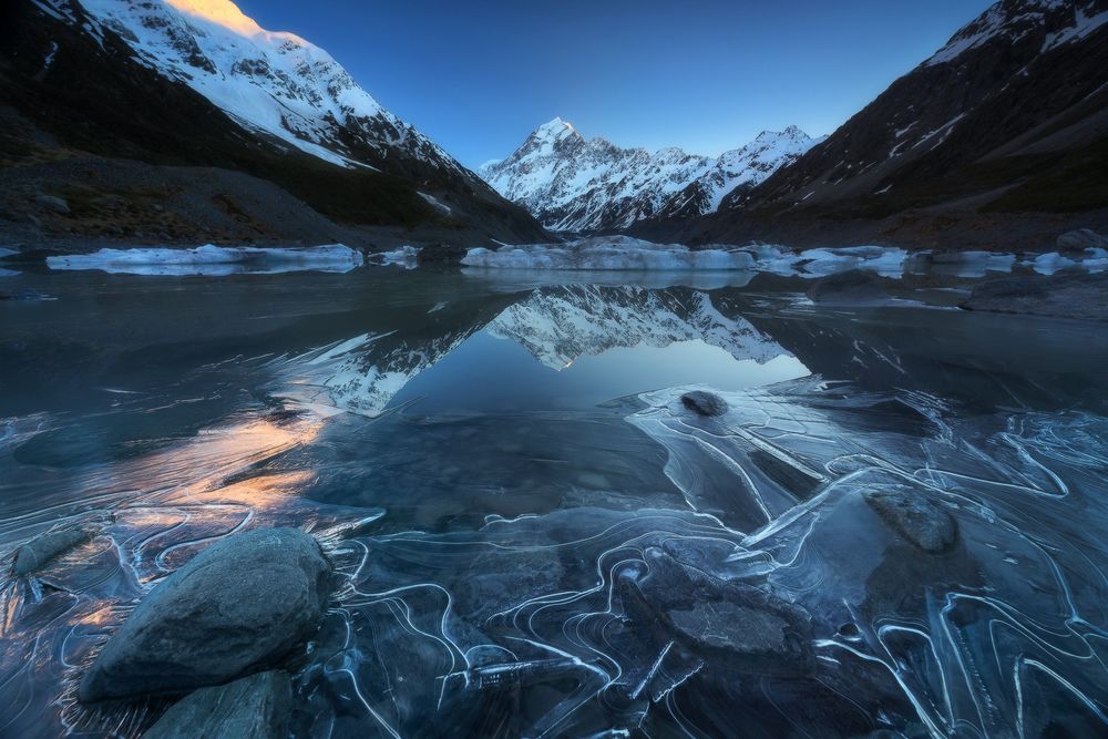 Обои для рабочего стола Национальный парк Hooker Lake, Mount Cook, New Zealand / озера Хукер, Маунт-Кук, Новая Зеландия, фотограф Dylan Toh