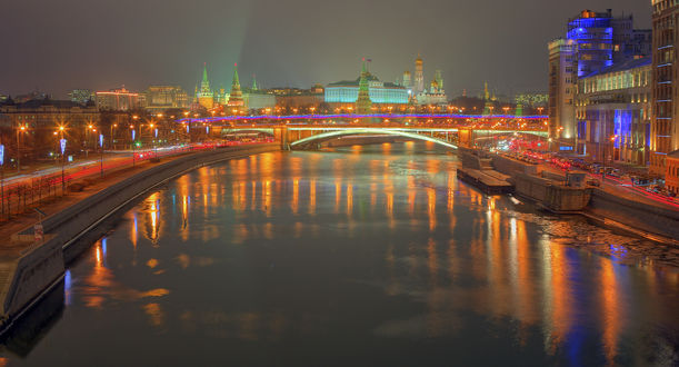 Обои на рабочий стол Ночной вид с Moscow river / Москва-реки на Kremlin, Russia / Кремль, Россия