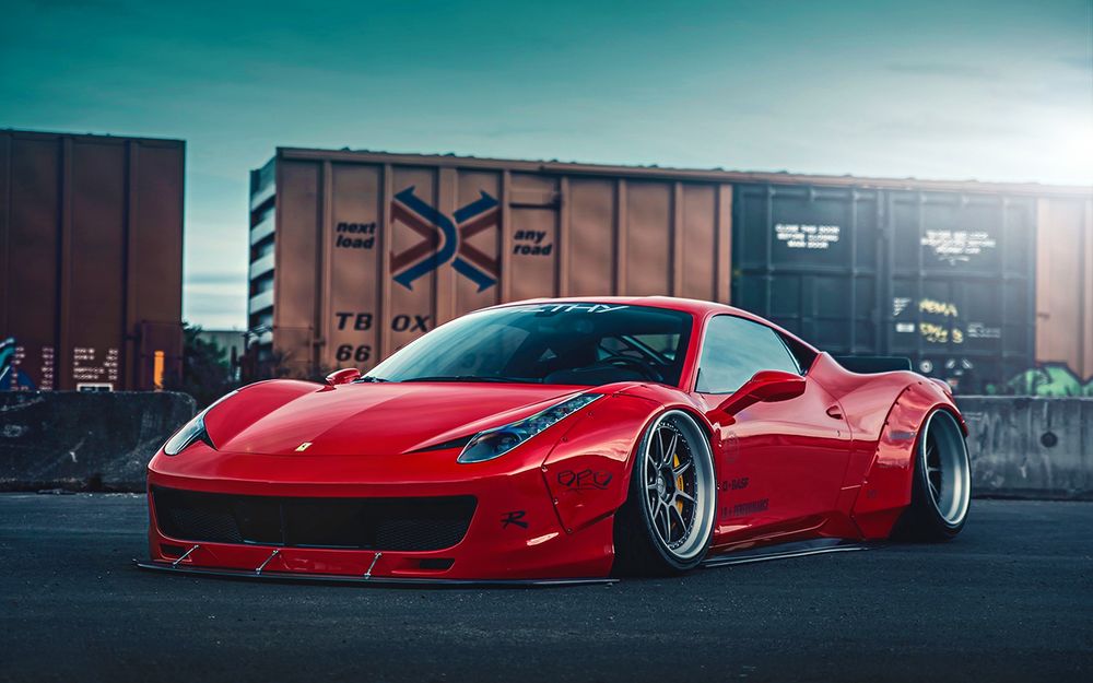 Обои для рабочего стола Ferrari 458 italia liberty walk стоит в доках