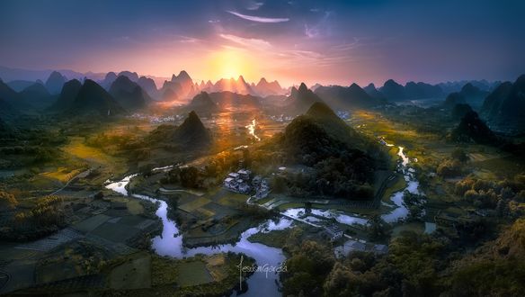 Обои на рабочий стол Рассвет в долине, China / Китай, by Jesus M. Garcia
