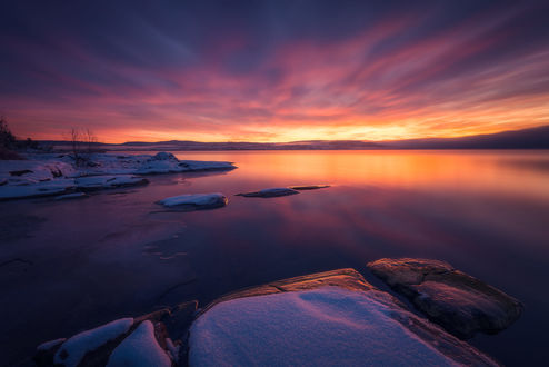 Обои на рабочий стол Восход солнца на Tyrifjorden, Norway / Тирифьорден, Норвегия, фотограф Ole Henrik Skjelstad