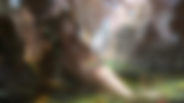 Обои на рабочий стол Гигантская статуя обнаженной девушки с кувшином в воде, на фоне руин старинного города, Aquarius / Водолей-знак зодиака, by Guangjian Huang