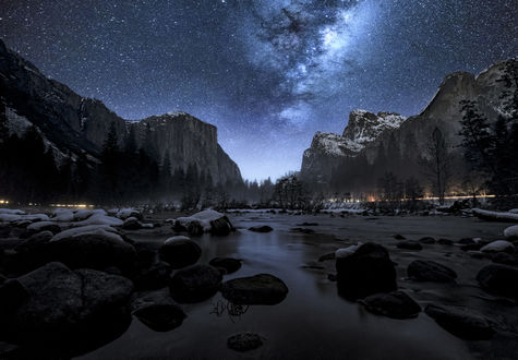 Обои на рабочий стол Yosemite National Park / национальный парк Йосемите, млечный путь в небе, фотограф David Clauss