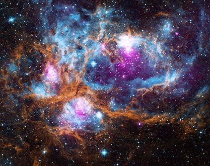 Обои на рабочий стол NGC 6357 — эмиссионная туманность с рассеянным скоплением в созвездии Скорпион, by skeeze