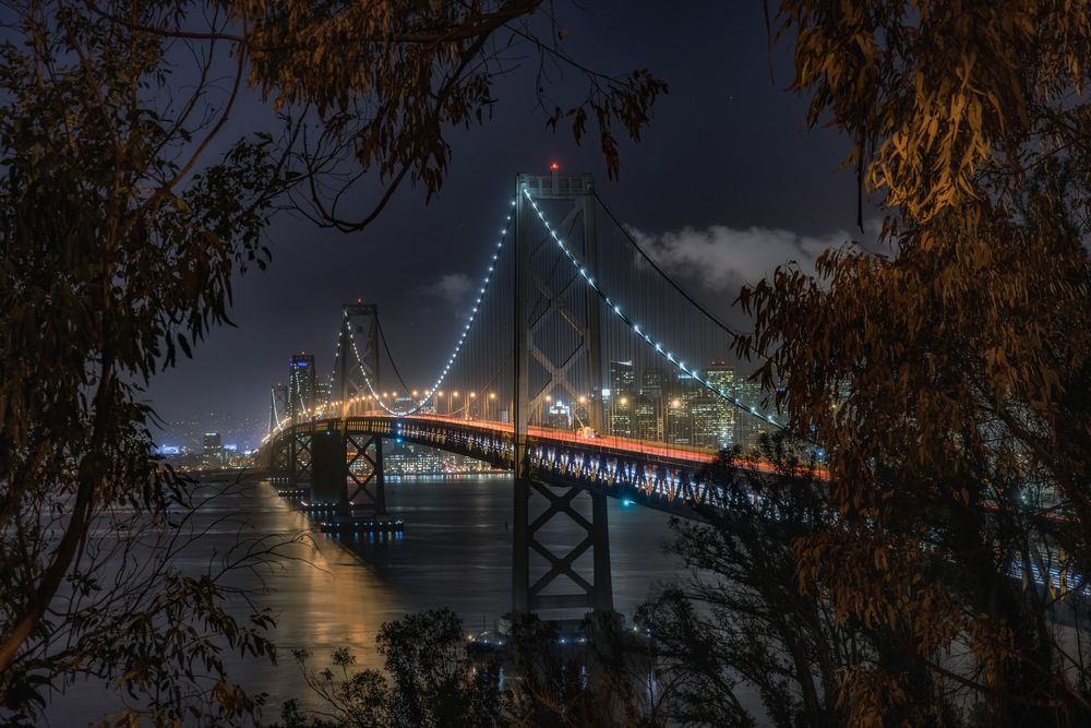 Обои для рабочего стола Ночной вид на Bay Bridge, San Francisco, USA / Мост через залив, Сан-Франциско, США