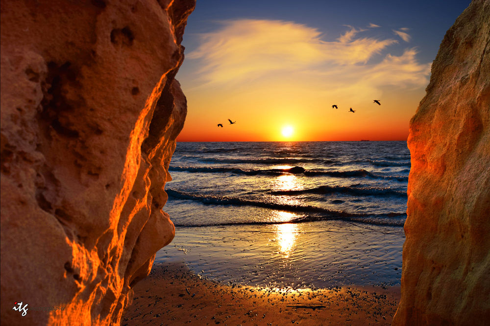 Обои для рабочего стола Пляж HaBonim Beach, Israel / ХаБоним, Израиль на закате, by ITG photography