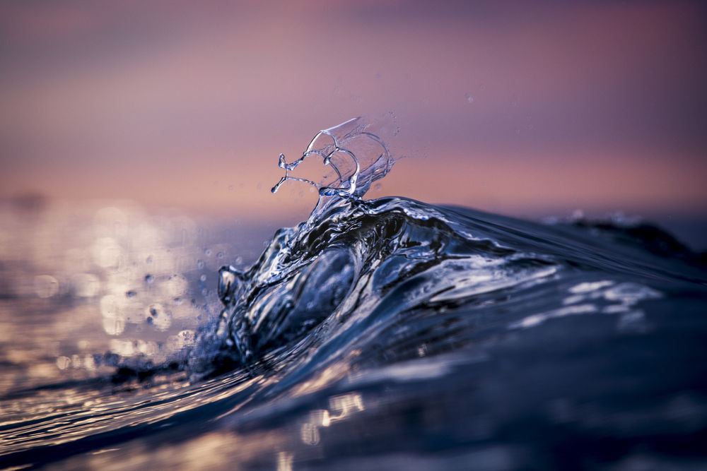 Обои для рабочего стола Синяя вода в солнечном свете, фотограф Florian Gruet