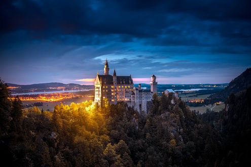 Обои на рабочий стол Замок Нойшванштайн / Neuschwanstein Castle в Германии / Germany, фотограф Ilkin Karacan Karakus