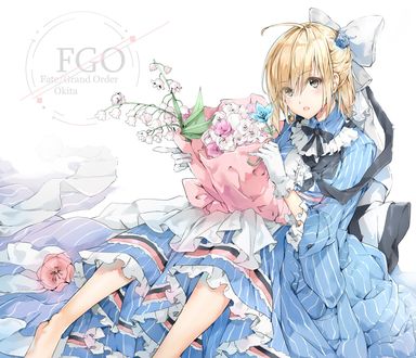 Обои на рабочий стол Saber / Сэйбер с букетом в голубом платье, из игры Fate / Grand Order / Судьба / Великий приказ