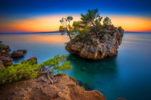 Обои на рабочий стол Брела-камень - символ Brela, Croatia / Брела, Хорватия, на западной стороне пляжа Punta Rata / Пунта-Рата, by roblfc1892 roberto pavic
