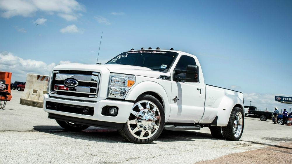 Обои для рабочего стола Заниженный Ford f 350