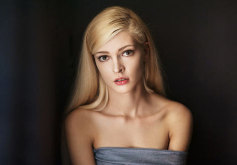 Обои на рабочий стол Модель Katya Sitnik / Катя Сытник. Фотограф Maxim Maximov