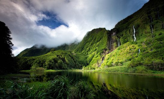 Обои на рабочий стол Самое красивое место на Azores, Portugal / Азорских островах в Португалии, фотограф Jorge Feteira