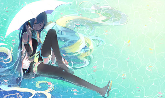 Обои на рабочий стол Vocaloid Hatsune Miku / вокалоид Хатсуне Мику сидит в луже под зонтом
