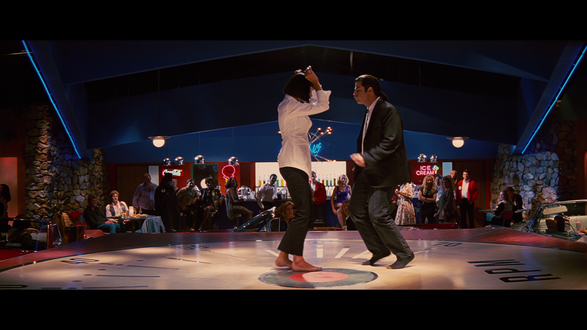 Обои на рабочий стол John Travolta и Uma Thurman / Джон Траволта и Ума Турман в фильме Криминальное чтиво / Pulp fiction