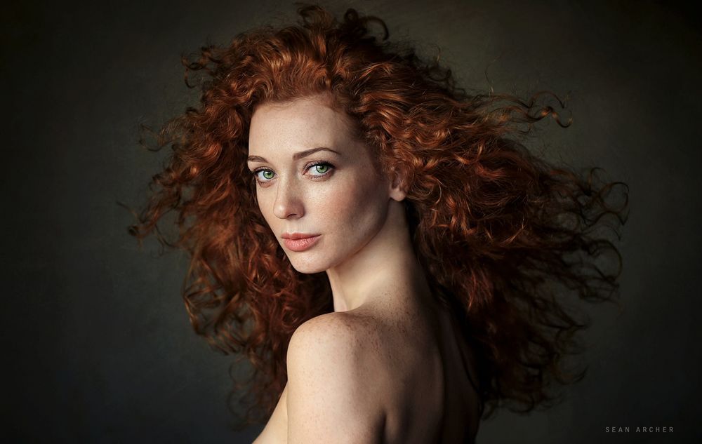 Обои для рабочего стола Портрет модели Кати, фотограф Sean Archer