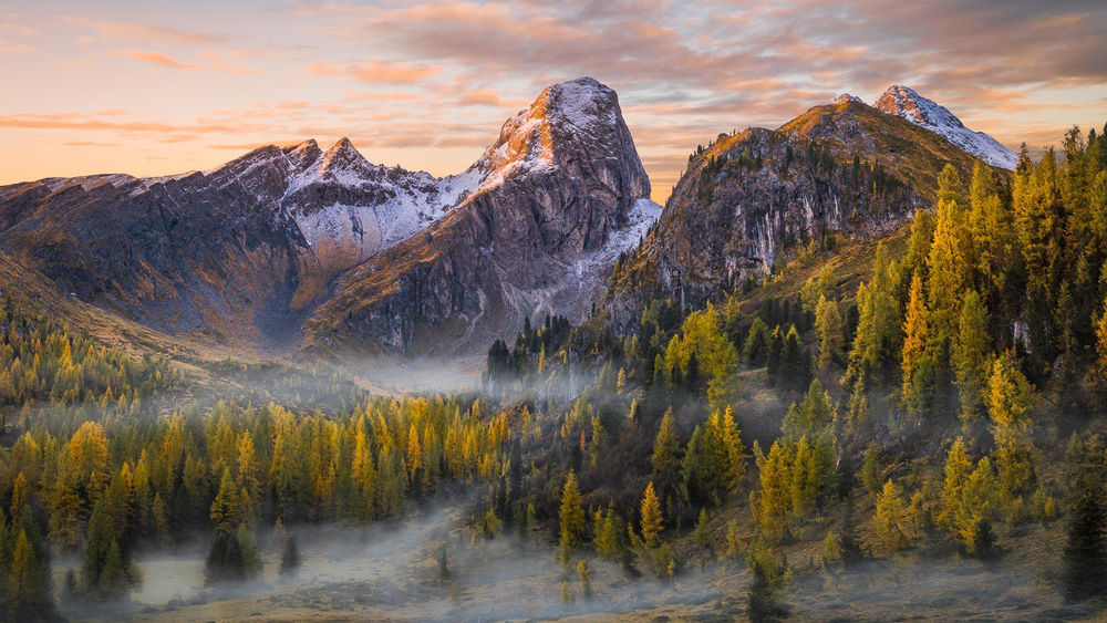 Обои для рабочего стола Доломитовые Альпы / Dolomite Alps ранним утром, Италия / Italy