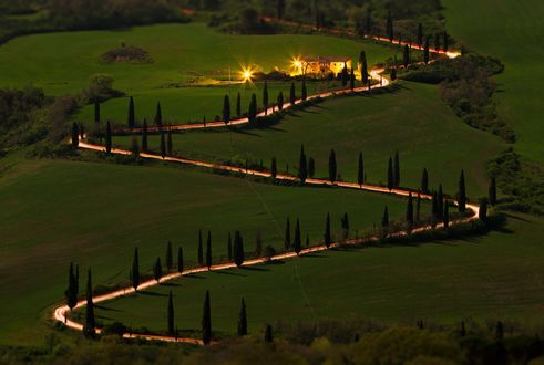 Обои на рабочий стол Ночные гонки по Tuscany, Italy / Тоскане, Италия, фотограф Александр Перов