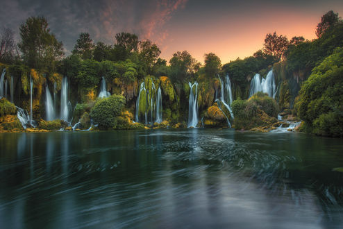Обои на рабочий стол Waterfalls in Bosnia and Herzegovina / Водопады в Боснии и Герцеговине. Фотограф Краси Матаров