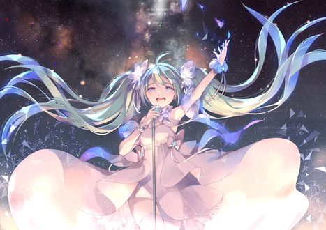 Обои на рабочий стол Vocaloid Hatsune Miku / Вокалоид Хатсуне Мику в белом платье поет с микрофоном