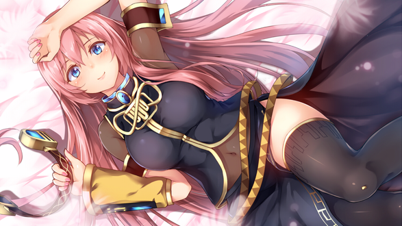 Обои на рабочий стол Vocaloid Megurine Luka / Вокалоид Мегуринэ Лука лежит с наушниками в руке