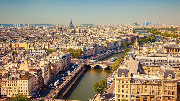 Обои на рабочий стол Прекрасный вид сверху на Эйфелеву башню, Paris / Париж, France / Франция
