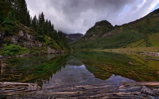 Обои на рабочий стол Озеро в горах штата Колорадо, США / Colorado, USA