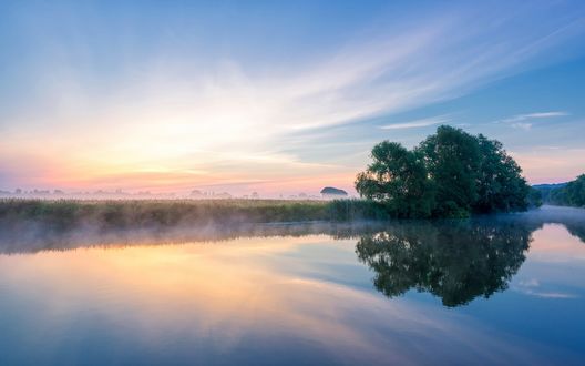 Обои на рабочий стол Река Эйвон / Avon в графстве Вустершир, Великобритания / Worcestershire, Great Britain