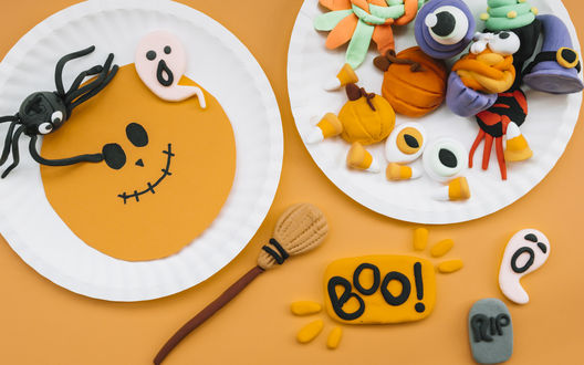 Обои на рабочий стол Сладости к Хэллоуину / Halloween (Boo!)