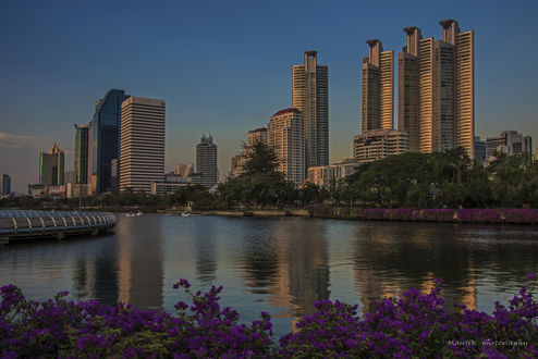 Обои на рабочий стол Benjakiti park Bangkok / Парк Бенджакити, Бангкок, Manjik. photography