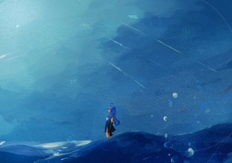 Обои на рабочий стол Девушка стоит в море