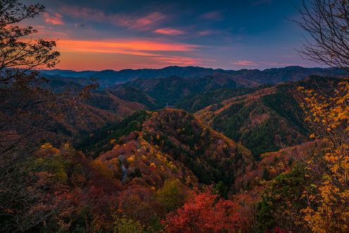 Обои на рабочий стол Осень в горах Shiga Prefecture, Japan / префектуры Шиба, Япония, фотограф Hasan Jakaria