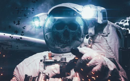 Обои на рабочий стол Сквозь стекло шлема от скафандра виден череп