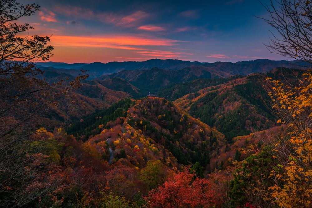 Обои для рабочего стола Осень в горах Shiga Prefecture, Japan / префектуры Шиба, Япония, фотограф Hasan Jakaria