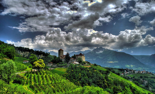 Обои на рабочий стол Trentino-Alto Adige, South Tyrol, Italy / Трентино - Альто-Адидже, Тироль, Италия