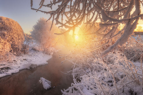 Обои на рабочий стол Утро на зимнем ручье, by Ed Gordeev