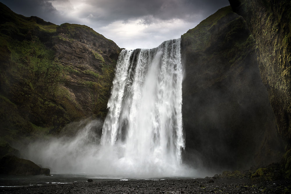 Обои для рабочего стола Водопад Skogafoss, Iceland / Исландия, by Andriy Tkachenko