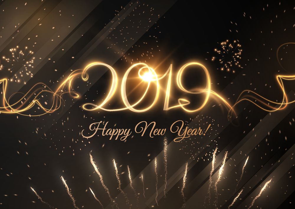 Обои для рабочего стола Золотистая надпись Happy New Year 2019 / Счастливого Нового 2019 года