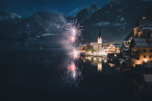 Обои на рабочий стол Встреча нового года в Hallstatt, Austria / Гальштате, Австрия, by Johannes Hulsch