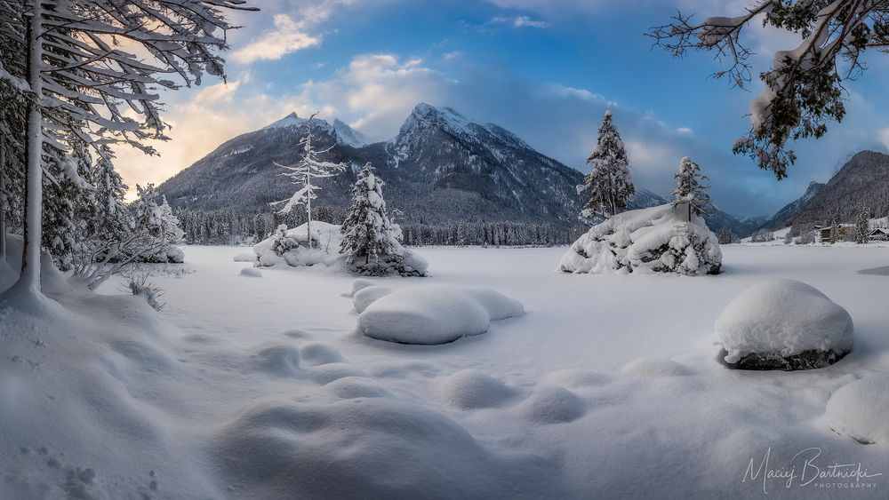 Обои для рабочего стола Зима на Hintersee, Berchtesgaden, Bayern, Germanyby / Хинтерзее, Берхтесгаден, Бавария, Германия, фотограф Maciej Bartnicki