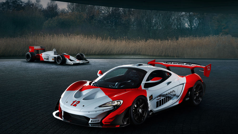 Обои для рабочего стола Гоночный автомобиль марки McLaren P1 GTR by McLaren Special Operations (MSO)