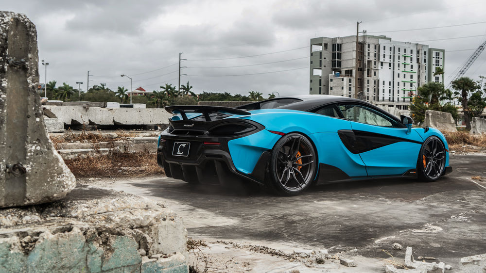 Обои для рабочего стола Английский Fistral Blue спорт кар McLaren 600LT on ANRKY AN11 Wheels