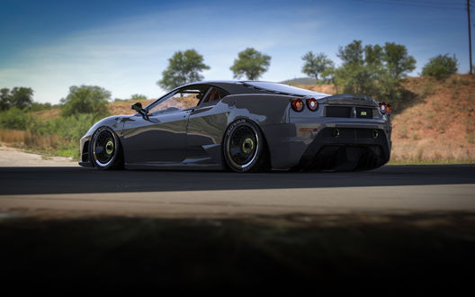 Обои на рабочий стол Серый авто Ferrari F430 стоит на дороге за городом, by Rostislav Prokop