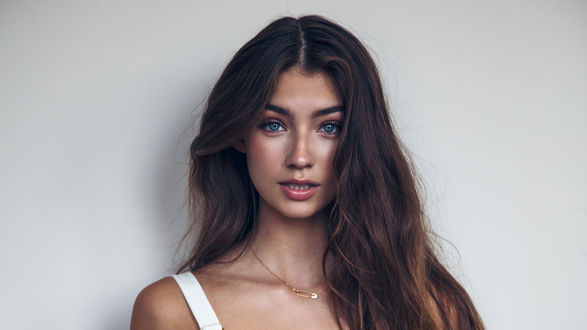 Обои на рабочий стол Модель и актриса Lorena Rae / Лорена Рей