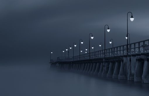 Обои на рабочий стол Misty pier / Туманный пирс, фотограф Сергей Давыдов