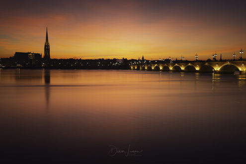 Обои на рабочий стол Pont de Pierre - Bordeaux - France / Понт де Пьер - Бордо - Франция, by Didier Lanore
